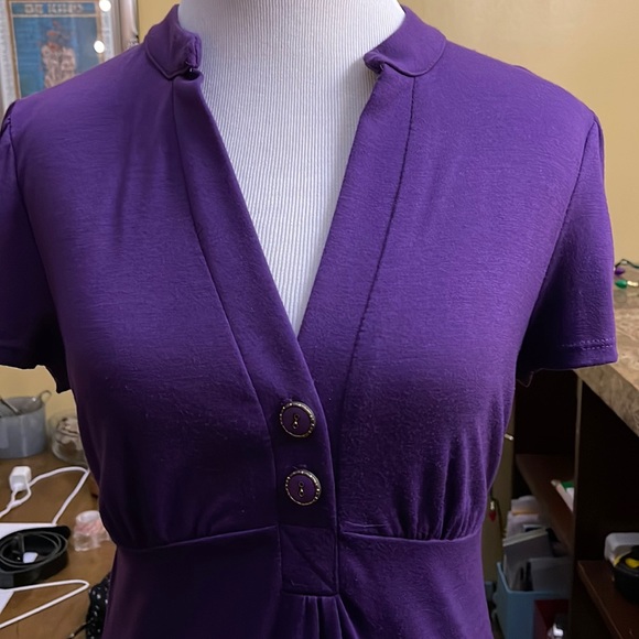 Dress Size Small - Picture 2 of 9